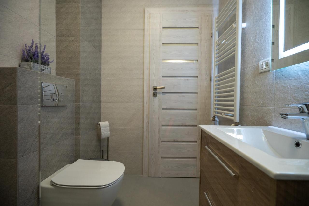 Moonlight Mamaia Apartments Εξωτερικό φωτογραφία