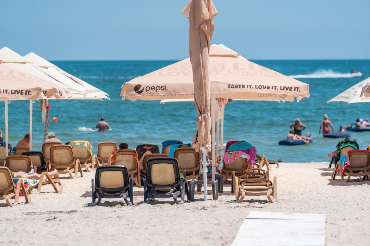 Moonlight Mamaia Apartments Εξωτερικό φωτογραφία