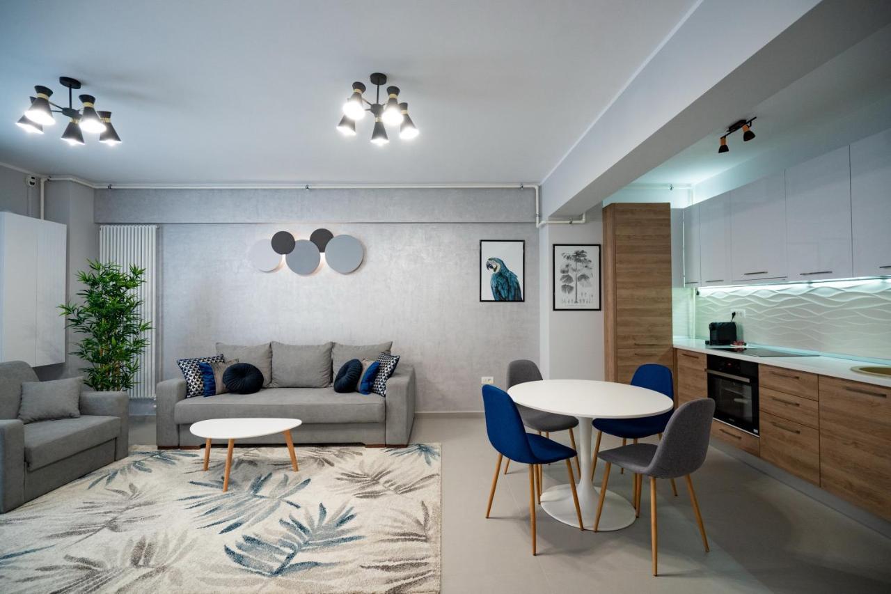 Moonlight Mamaia Apartments Εξωτερικό φωτογραφία